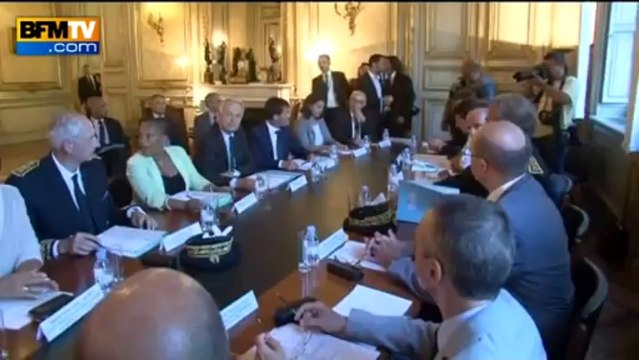 Marseille: Ayrault éclipse Valls - 20/08