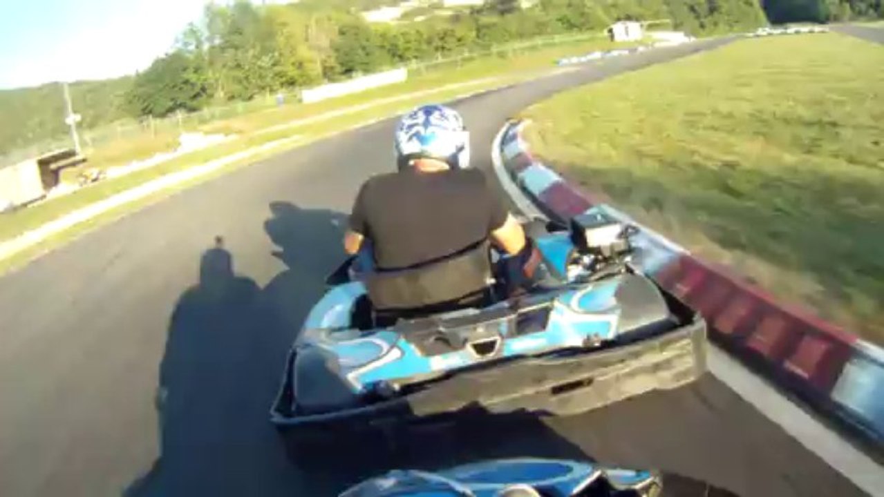 Karting au CJS (circuit Jura Sud Moirans en Montagne 39)