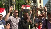 Paris: manifestation de pro-Morsi devant l'ambassade saoudienne