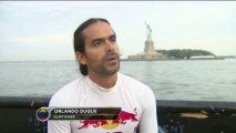 Deportes Extremos - Orlando Duque salta enfrente de la Estatua de la Libertad