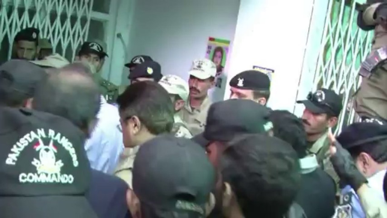 Musharraf acusado de asesinato