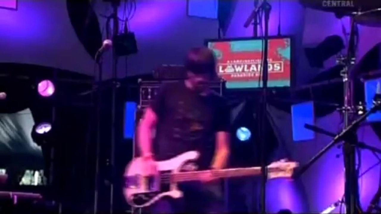 Death From Above 1979 - Lowlands Festival (2005)