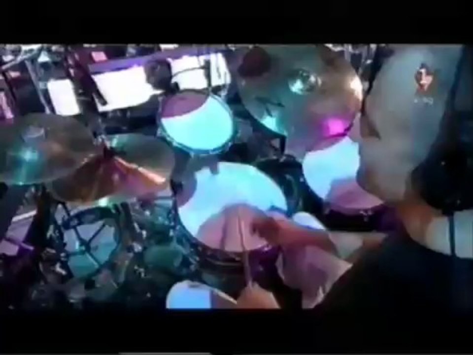 Simple Minds - Alive and Kicking (live)