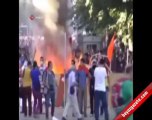 Eylemciler Türk Bayrağını Böyle Yaktı!