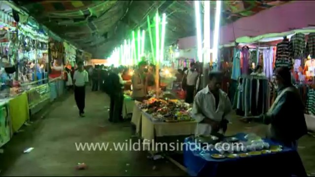 1048.Sonepure Mela Stalls