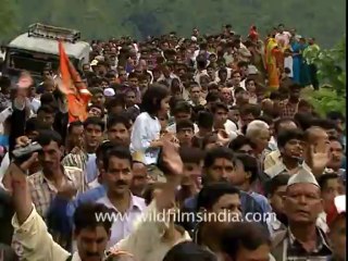 1343.Devotees in Nanda Devi Raj Jaat Yatra