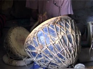 1382.Drummer playing music, Pushkar