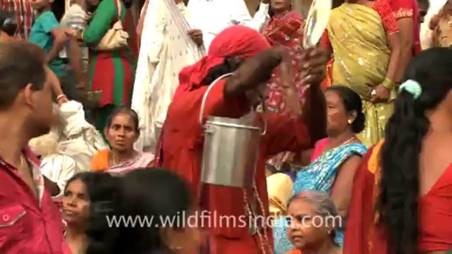 2327.Ambubachi mela 2011 in Guwahati, Assam