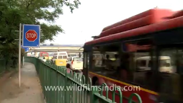 2446.South Delhi in time lapse