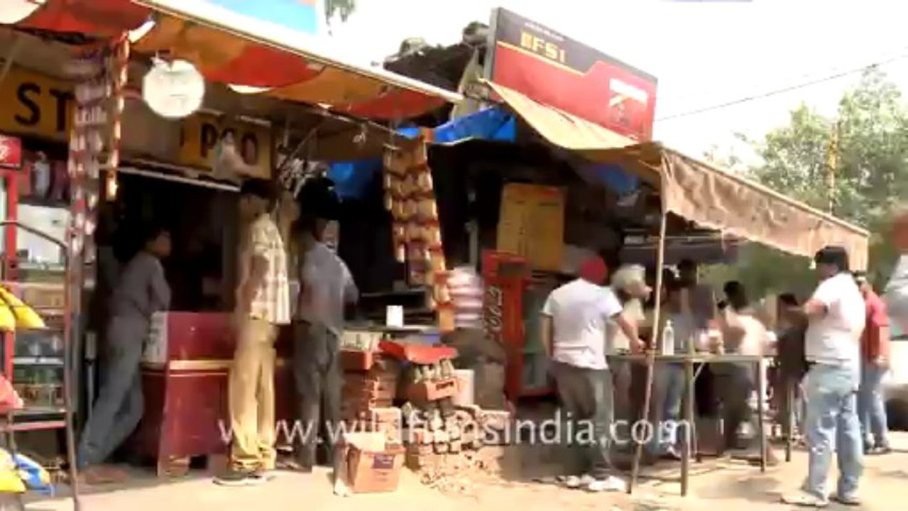 2463.Time lapse of shops