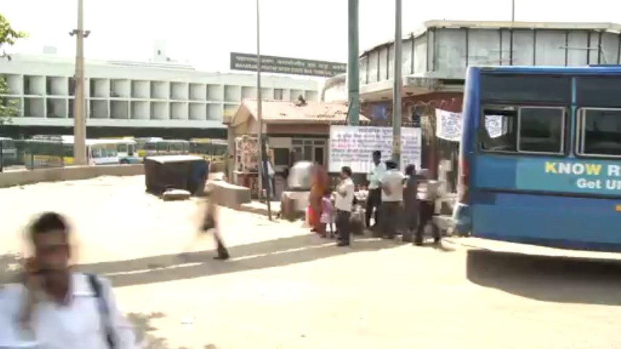 2482.Kashmere Gate flyover