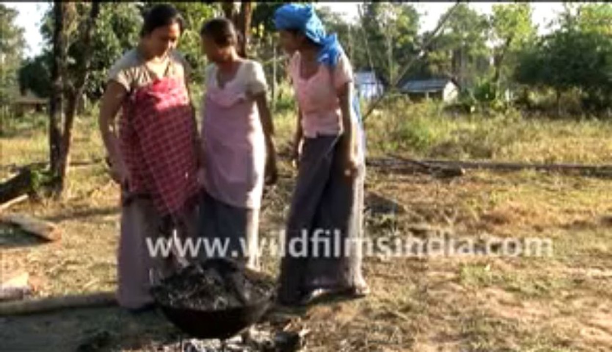 2755.Kala Apong (Rice Beer)