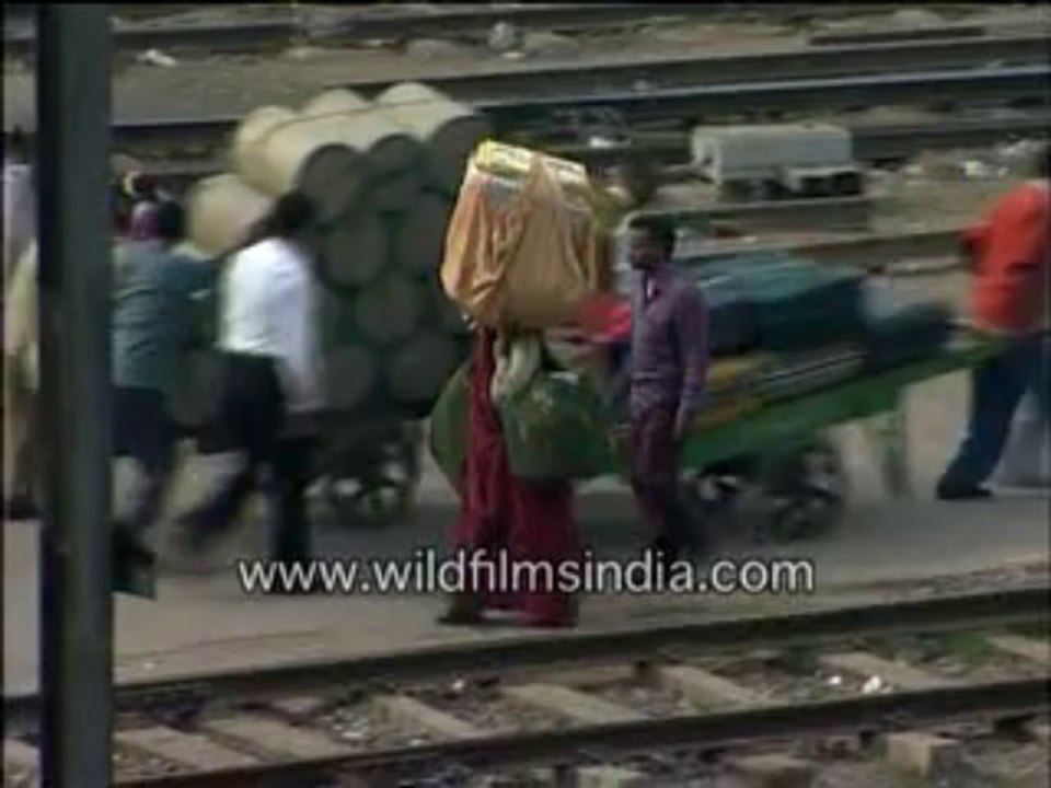 717.Woman carrying goods