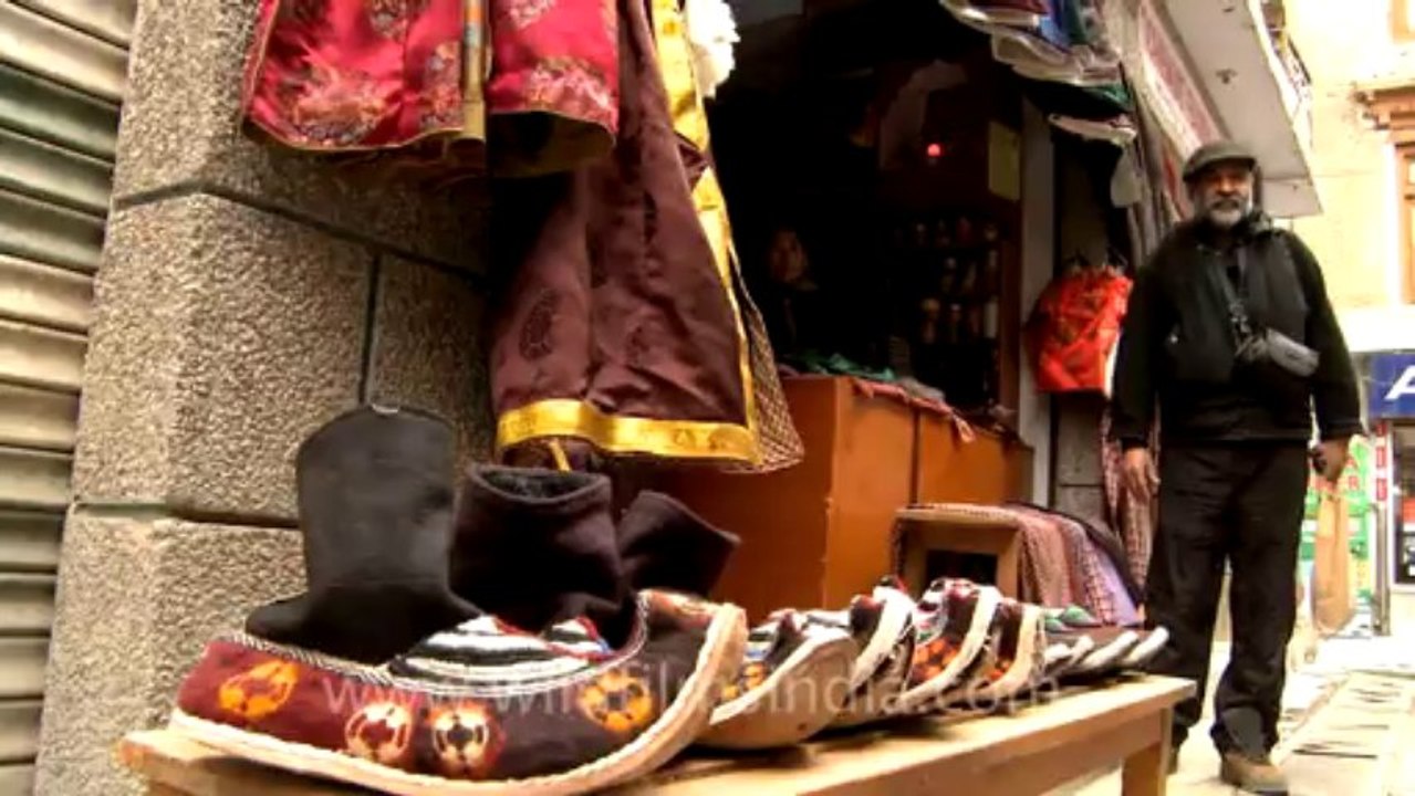 886.Shops at Ladakh