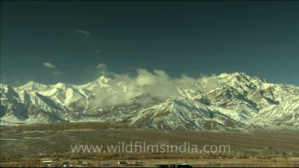 889.Mountains in Ladakh