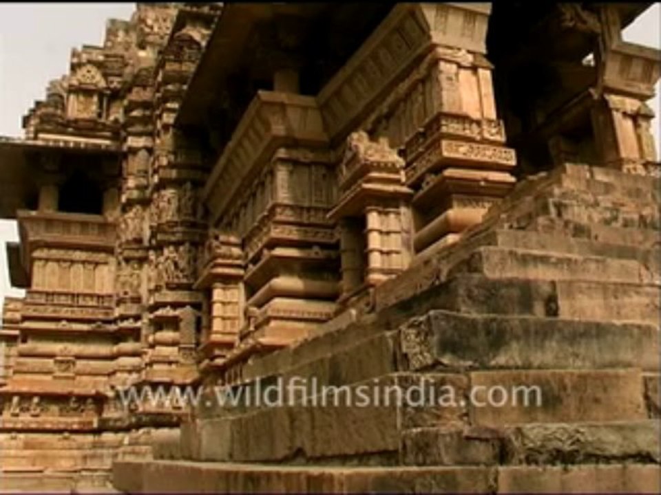 91. Madhya Pradesh Khajurao Temples