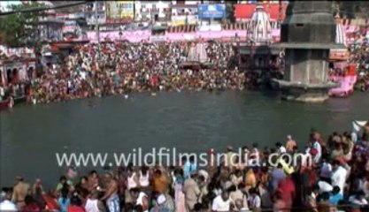 Kumbh mela_4-MPEG-4 800Kbps