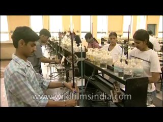 College-Shreevenkateshwara-Chemistry Lab-DVD-151-4