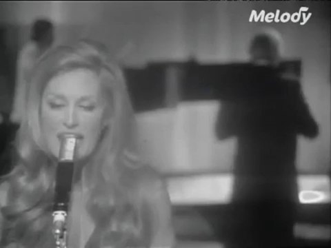 - Dalida (1973)- chanter les voix