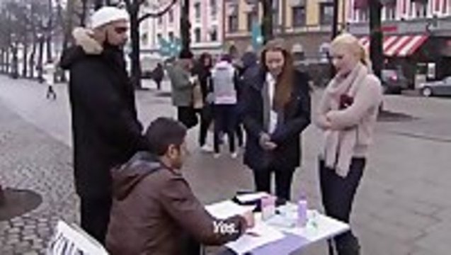 Norwegian girls converting to Islam for Bieber tickets