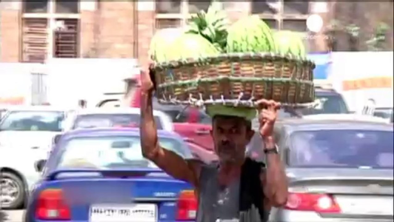 Inde : la Banque centrale essaie sans sucès d'enrayer...