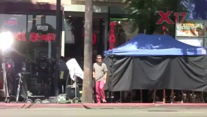 20|08|2013Robert Pattinson filming MTTS, LA