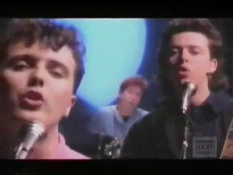 Everybody wants to rule the world