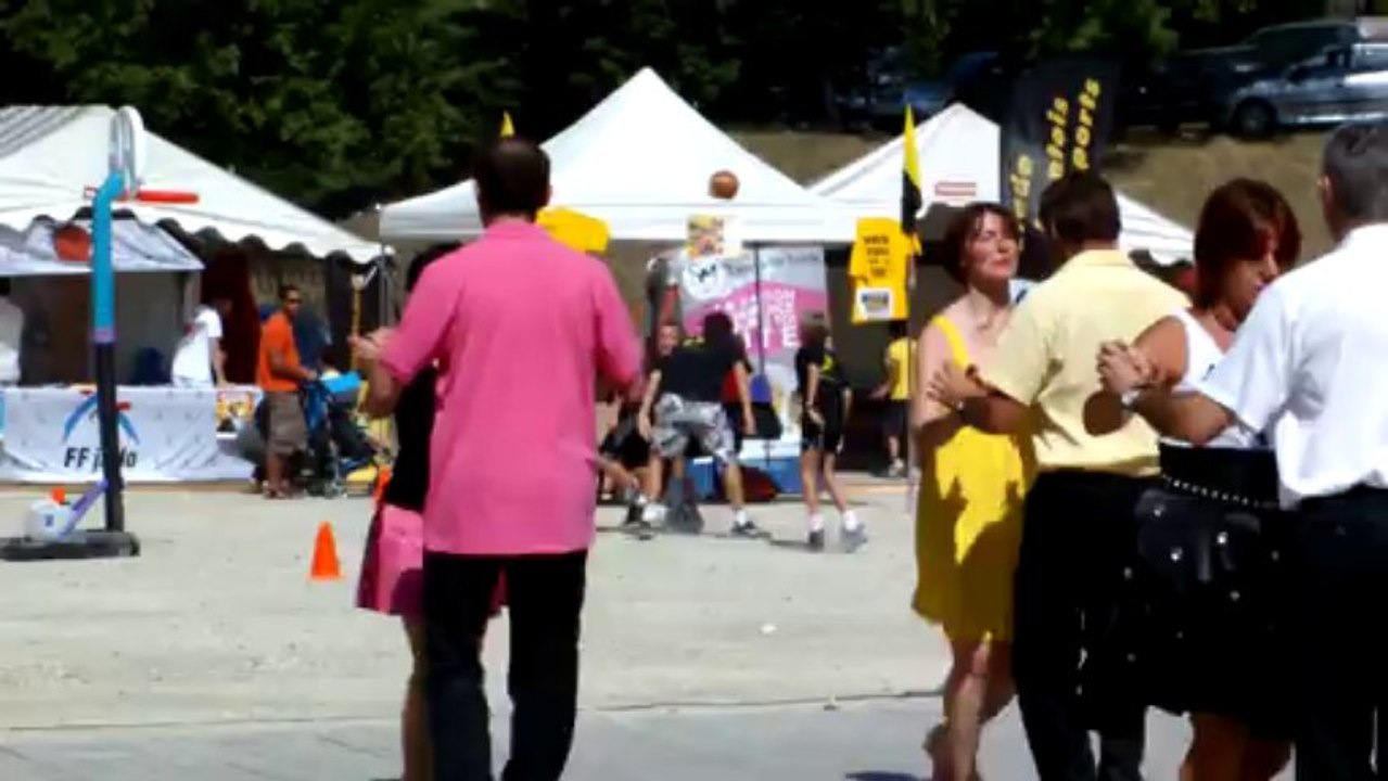 FORUM ASSOCIATIONS 2012 DANSES DE SALON