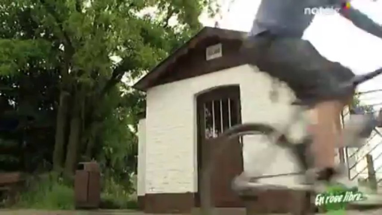2009-07-09 En roue libre sur le circuit du Beau Vélo de RAVeL à Estaimpuis_cut