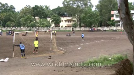 Satara-Mahabaleshwar-football match-HDC-181-1