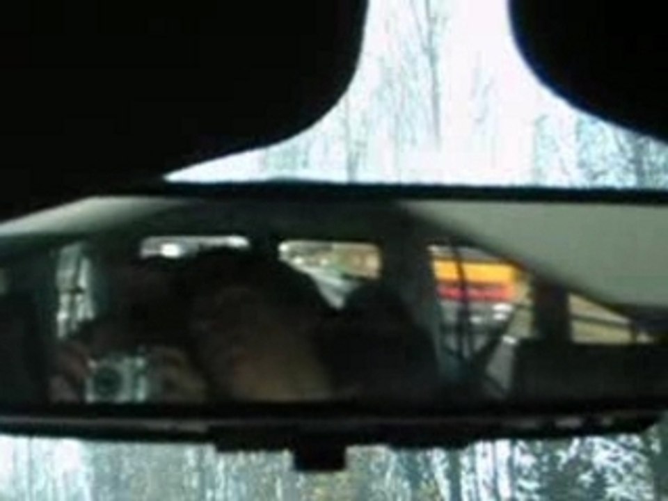 Guerilla Poubelle - Etre Une Femme