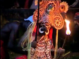 DVD-196-Religion-Padayani-21-1