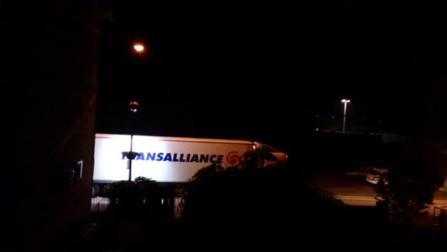 neuves maisons interdit au poids lourds normalement ici non ca passe pas sous le pont