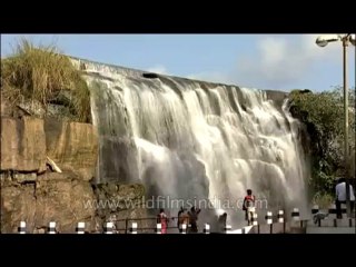 Kerala-temple-Waterfall-dvd-236-14