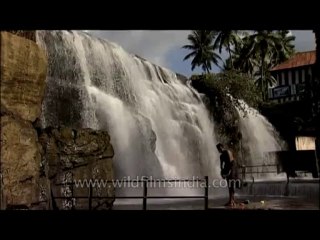 Kerala-temple-Waterfall-dvd-236-16