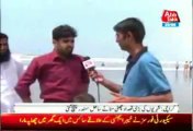 Residents of Karachi cooling theme self at Karachi’s sea