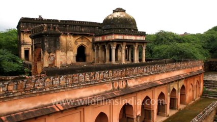 Delhi-mughal tomb-7