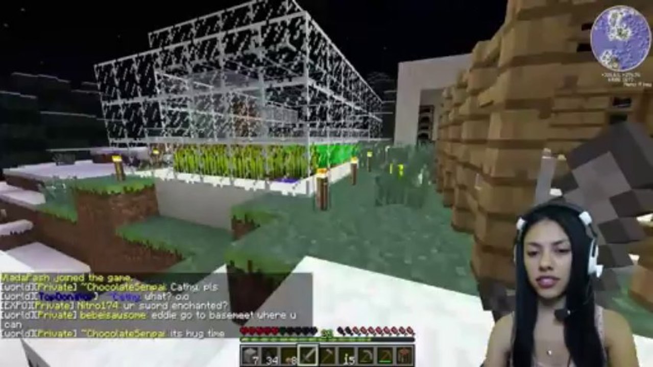 Minecraft Sub Server - Ep 5 - New World Gathering Supplies!