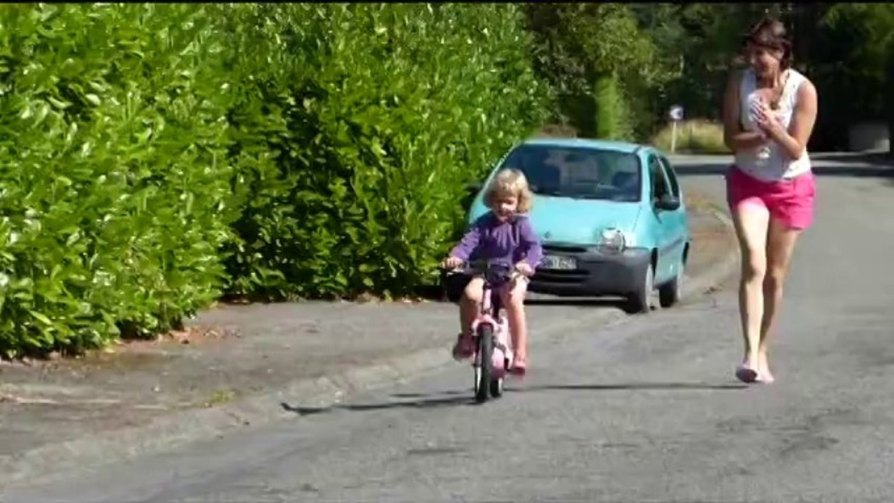 Asalyne à vélo sans roulettes