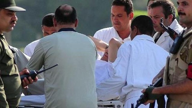 Egypt's Hosni Mubarak leaves prison