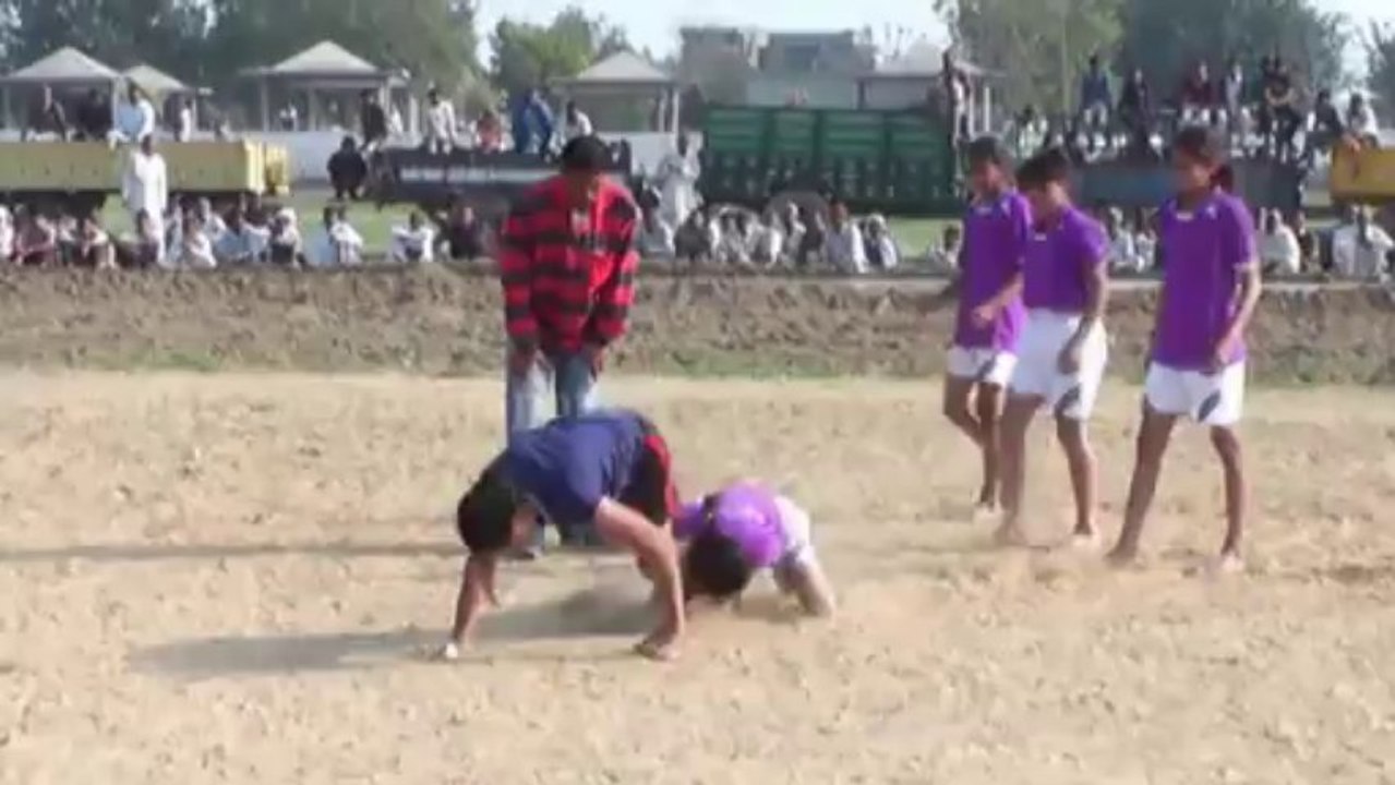 Best Catcher 07 - FreeStyle Girls Kabaddi Tournament 2013 Match 08