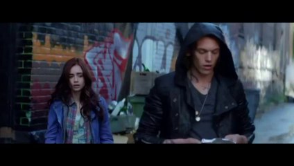 Ölümcül Oyuncaklar: Kemikler Şehri İlk Fragman (TR Altyazılı)