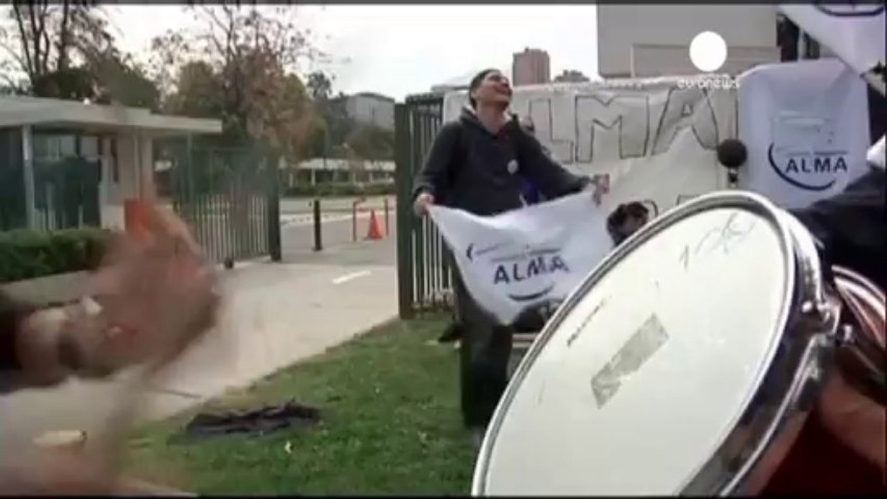 Stargazers stymied by strike