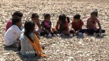Rann-of-kutch-hdv-tape-11-children eating-1