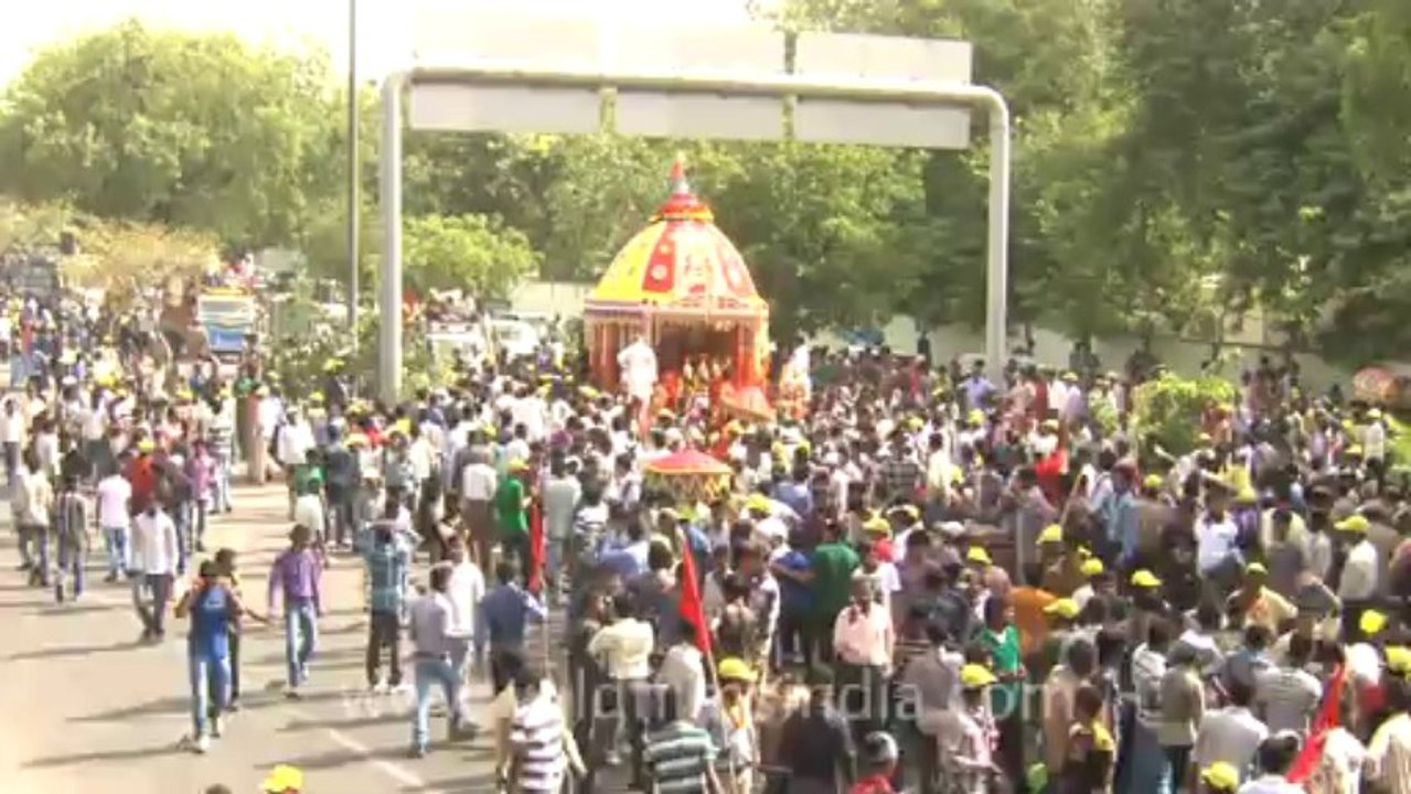 Ratha-Yatra-HDV-S270-Tape 2-17