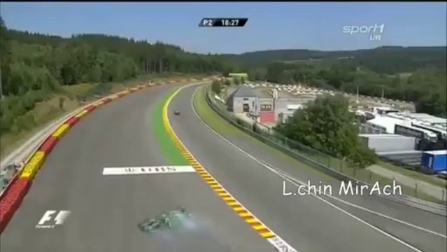 Sebastian Vettel tyre blowout F1 Belgium GP 2013