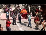 Decorating the carrier of the Goddess: Gangotri temple