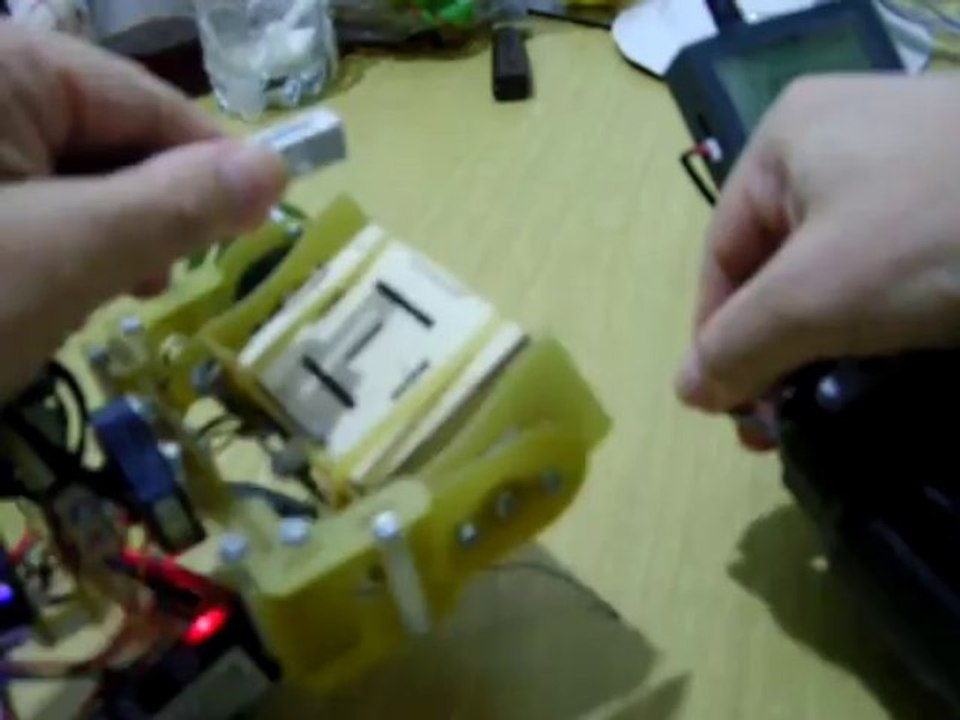 Two-position switch and manual pitch positioning