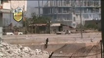 Pilonnage et combats violents continuent dans la banlieue de Damas