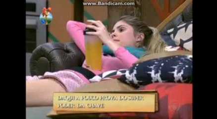 Mateus para Bárbara: Quer que eu tatue seu rosto? 28/06